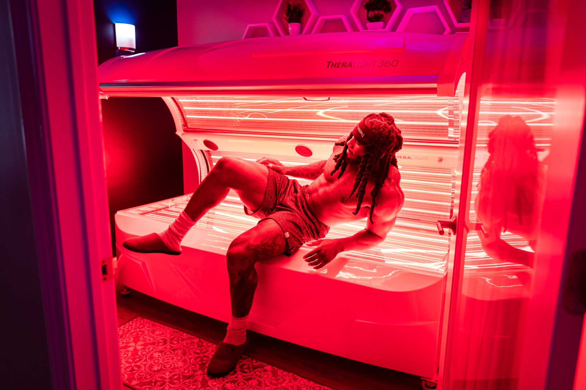 Skin & Collagen Boost — Red Light at iCRYO Grosse Pointe, Grosse Pointe MI
